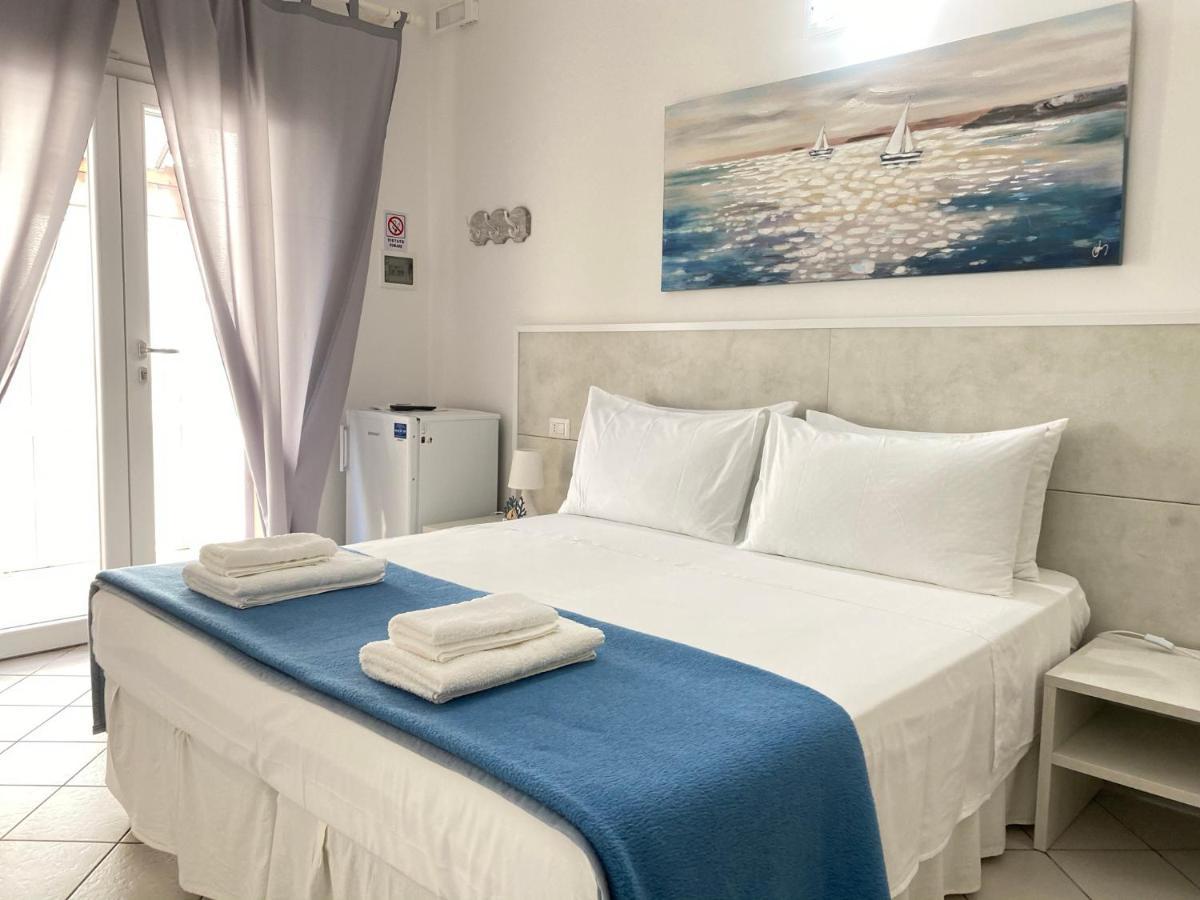 B&B Fellini 加利波利 外观 照片